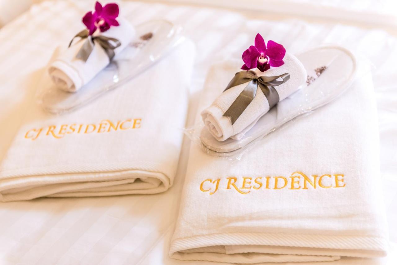 Cj Residence - Opposite Public Bank Centre Point Kota Kinabalu Kültér fotó